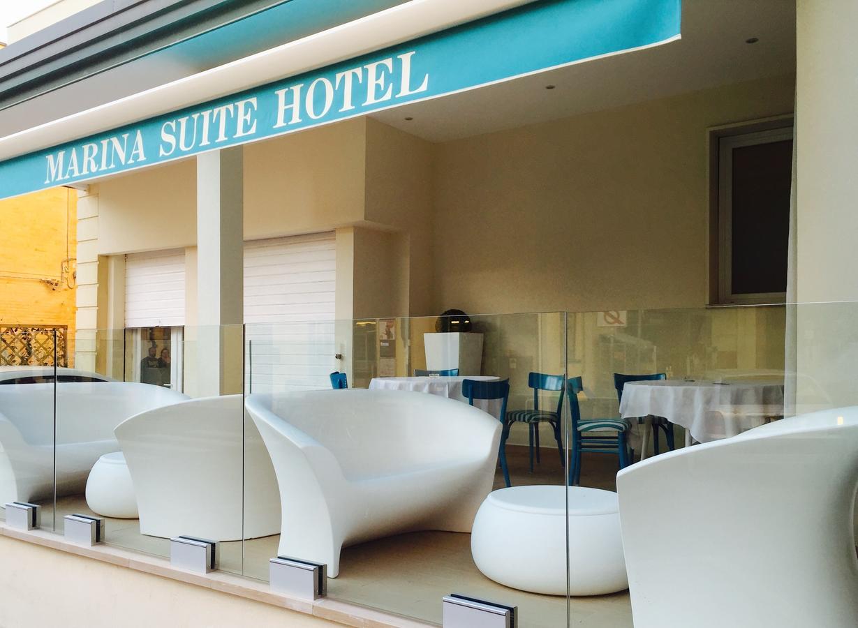 Marina Beach Suite Hotel Rimini Exteriör bild
